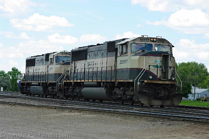 BNSF 9555 - SD70MAC.jpg